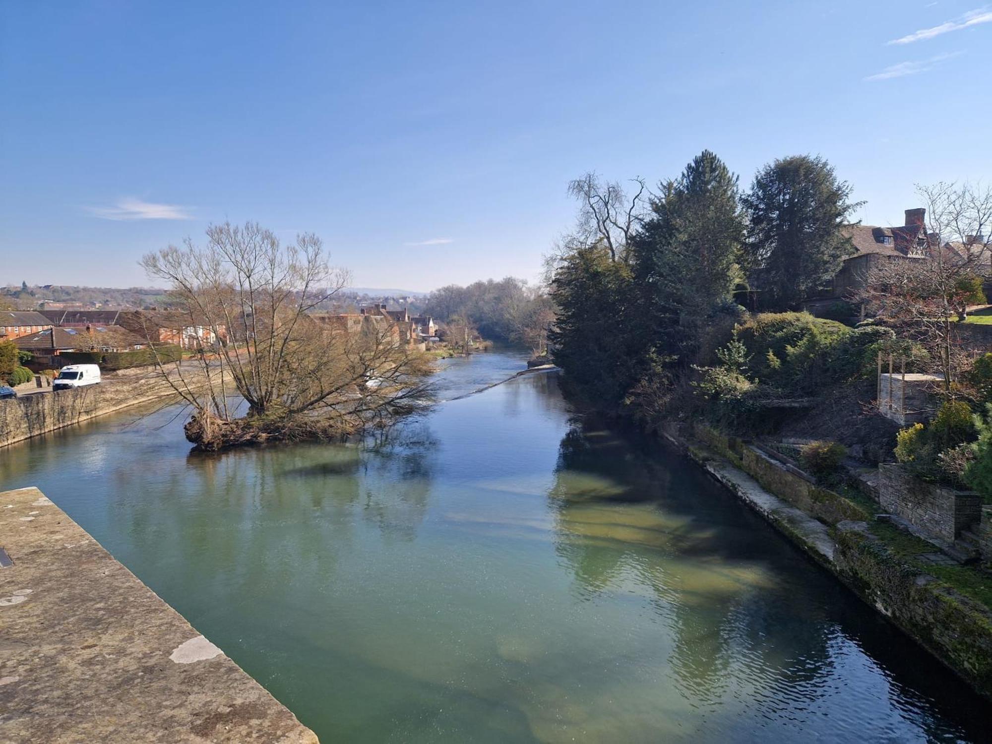 Apartment - Linnet House - Well Presented Townhouse With Parking - Perfect Location For Exploring On Foot, Sleeps Up To 8 Guests - Hosted By Rentmyhouse Ludlow