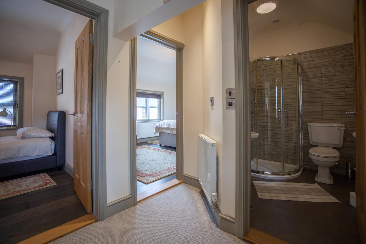 - Linnet House - Well Presented Townhouse With Parking - Perfect Location For Exploring On Foot, Sleeps Up To 8 Guests - Hosted By Rentmyhouse Apartment *
