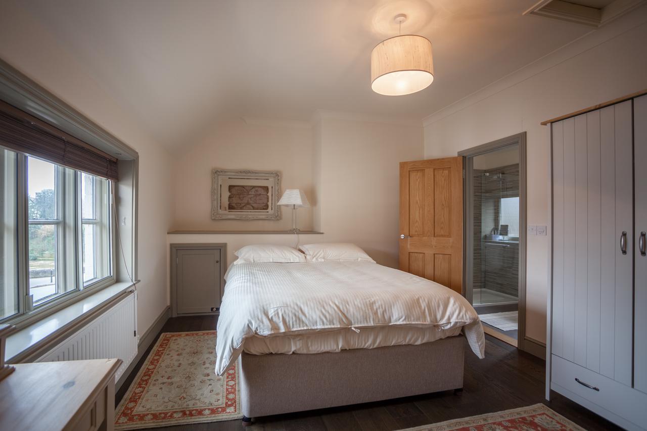 - Linnet House - Well Presented Townhouse With Parking - Perfect Location For Exploring On Foot, Sleeps Up To 8 Guests - Hosted By Rentmyhouse Ludlow